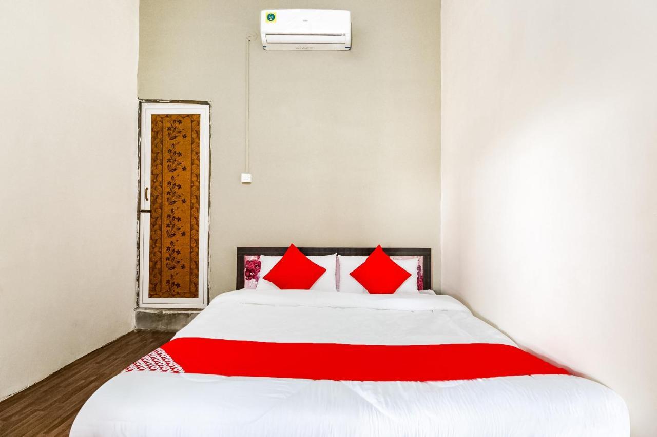 Oyo 69647 Yash Lodge Jabalpur Eksteriør bilde