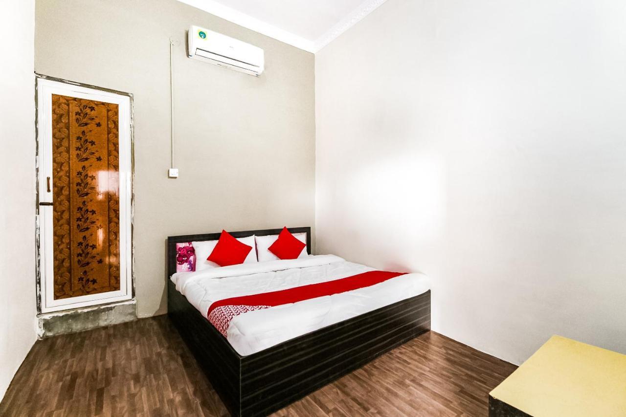 Oyo 69647 Yash Lodge Jabalpur Eksteriør bilde